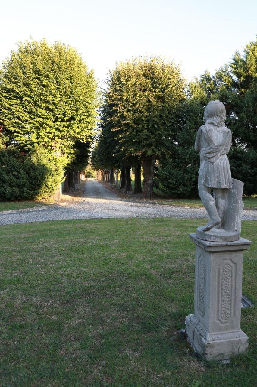 Villa Meli Lupi - Residenze Temporanee 파르마 외부 사진
